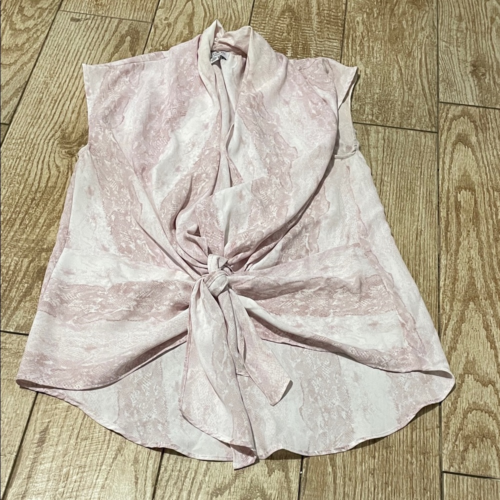 Chic Women's Blouse with Tie-Front Design